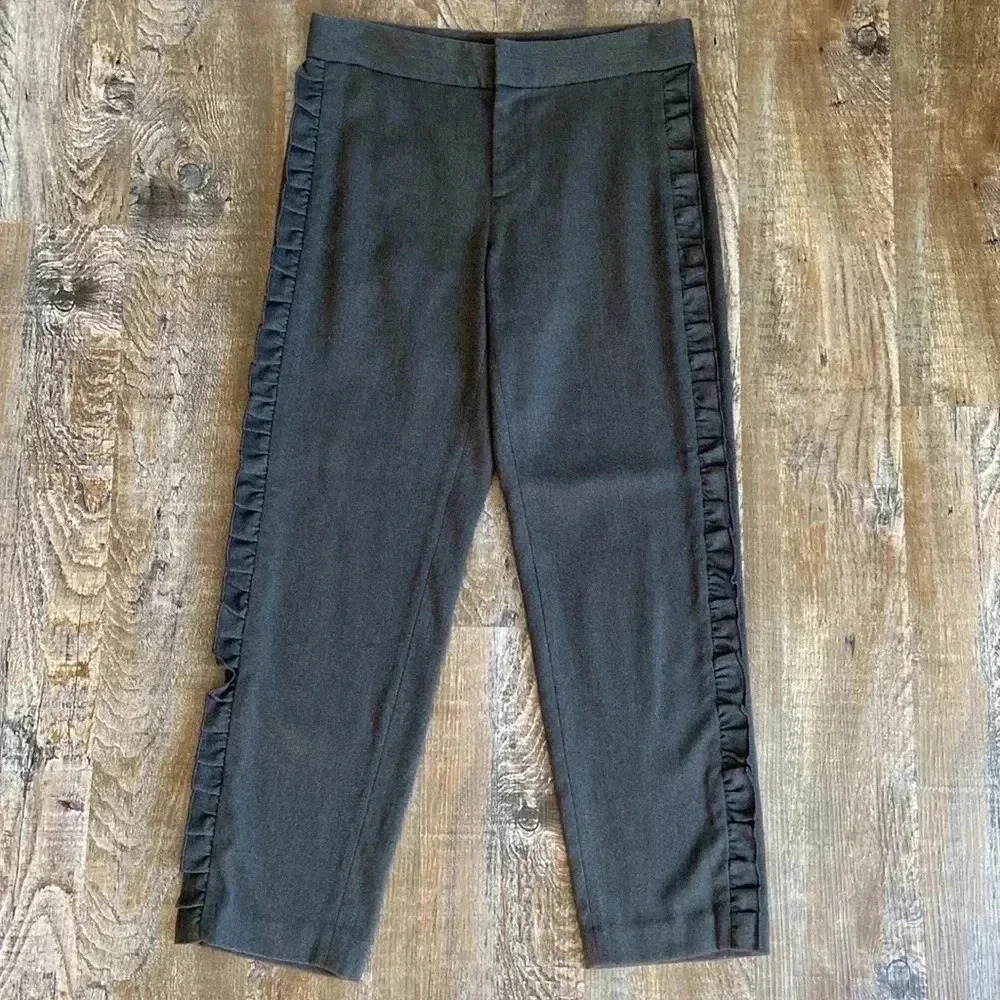 🎉HOST PICK🎉Club Monaco | Ruffle Dress Pants - Picture 2 of 6